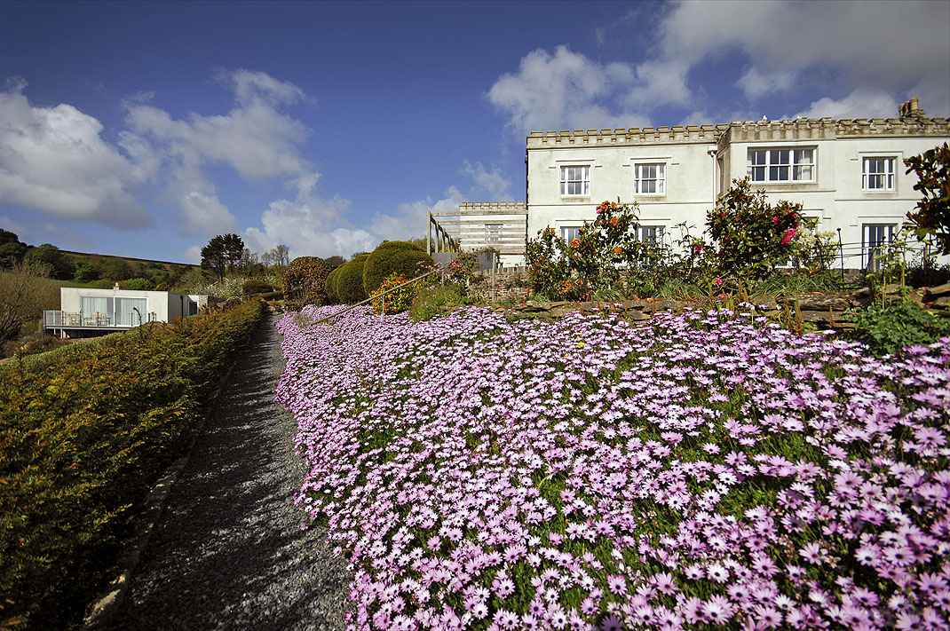 Large Luxury 10 Bedroom Houses to Rent for Easter