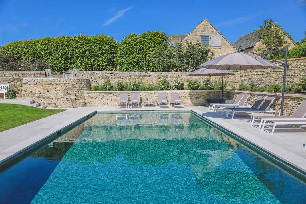 Large Houses To Rent In Suffolk With A Swimming Pool