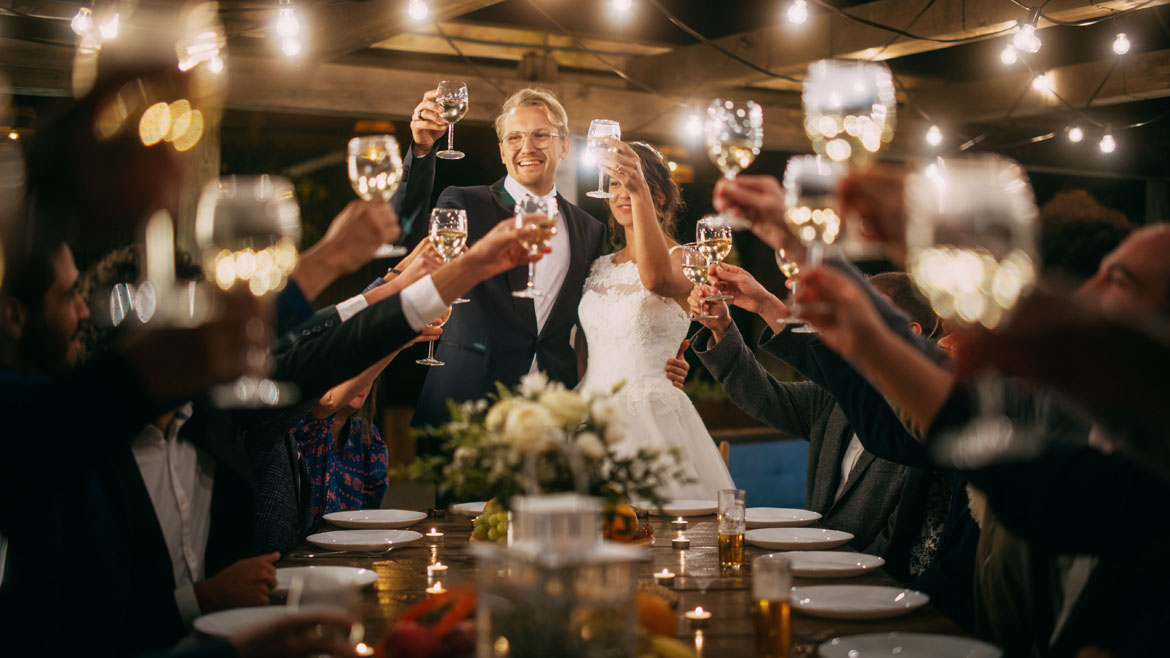 Large Luxury Houses To Rent In Suffolk For A Wedding Venue