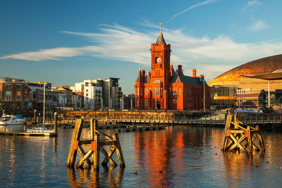 Large Party Houses To Rent In Wales
