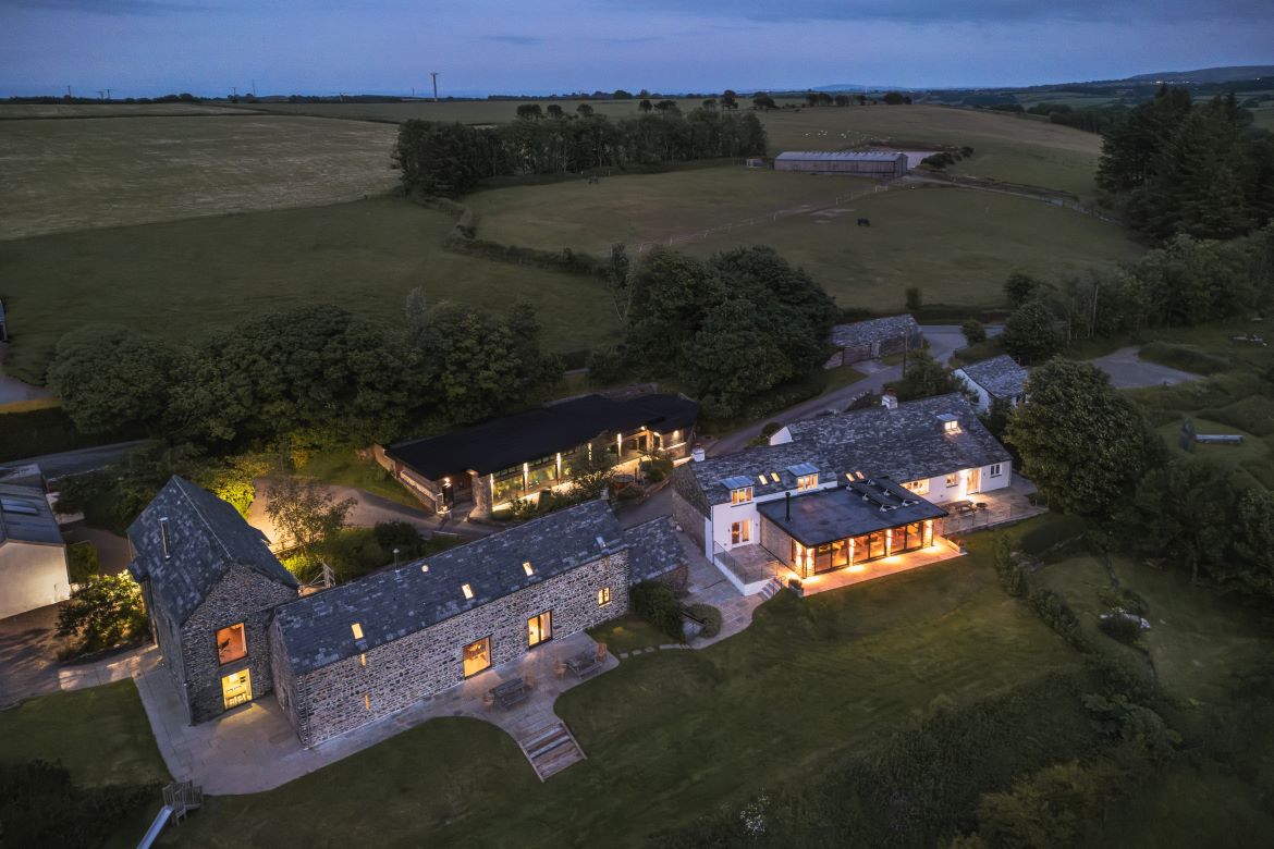 A large luxury barn to rent in Cornwall with an indoor swimming pool