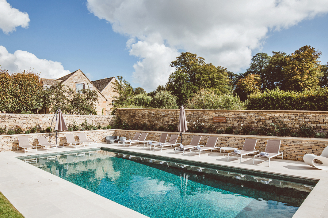 Large Luxury Houses To Rent In Yorkshire With A Swimming Pool