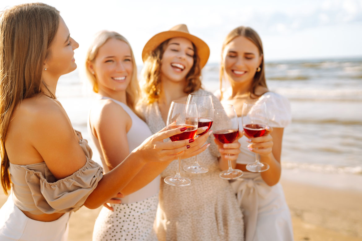 Large Hen Party Houses To Rent In Norfolk