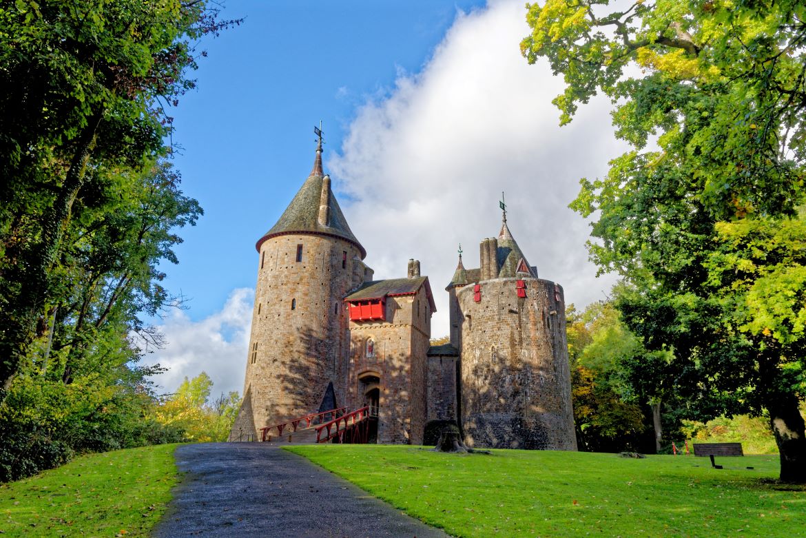 Large Luxury Houses To Rent In Wales For 60th Birthday Parties