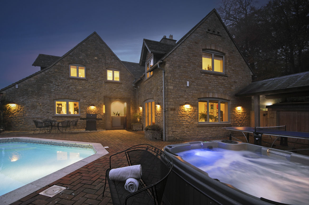 Large Luxury Houses To Rent In Oxfordshire With A Hot Tub