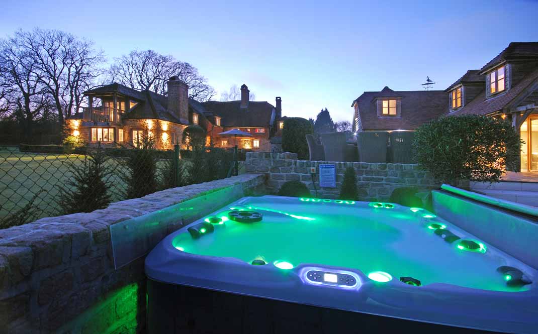 Large Luxury Houses To Rent In Sussex With A Hot Tub
