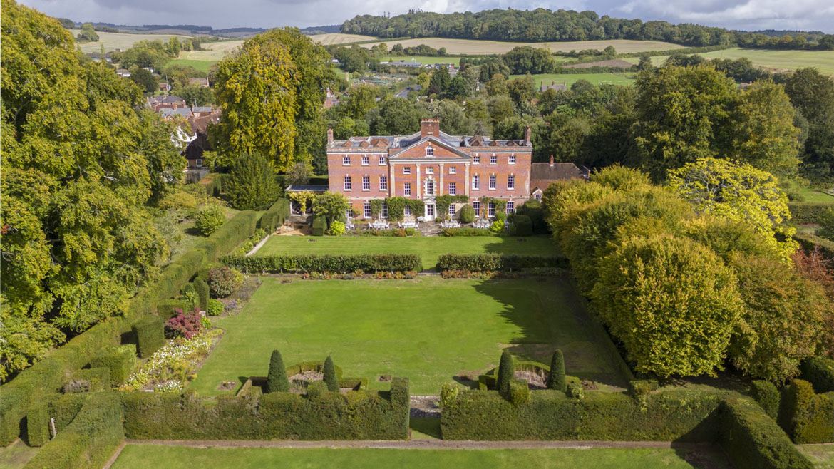 Large Luxury Houses To Rent in Oxfordshire For 40th Birthday Parties