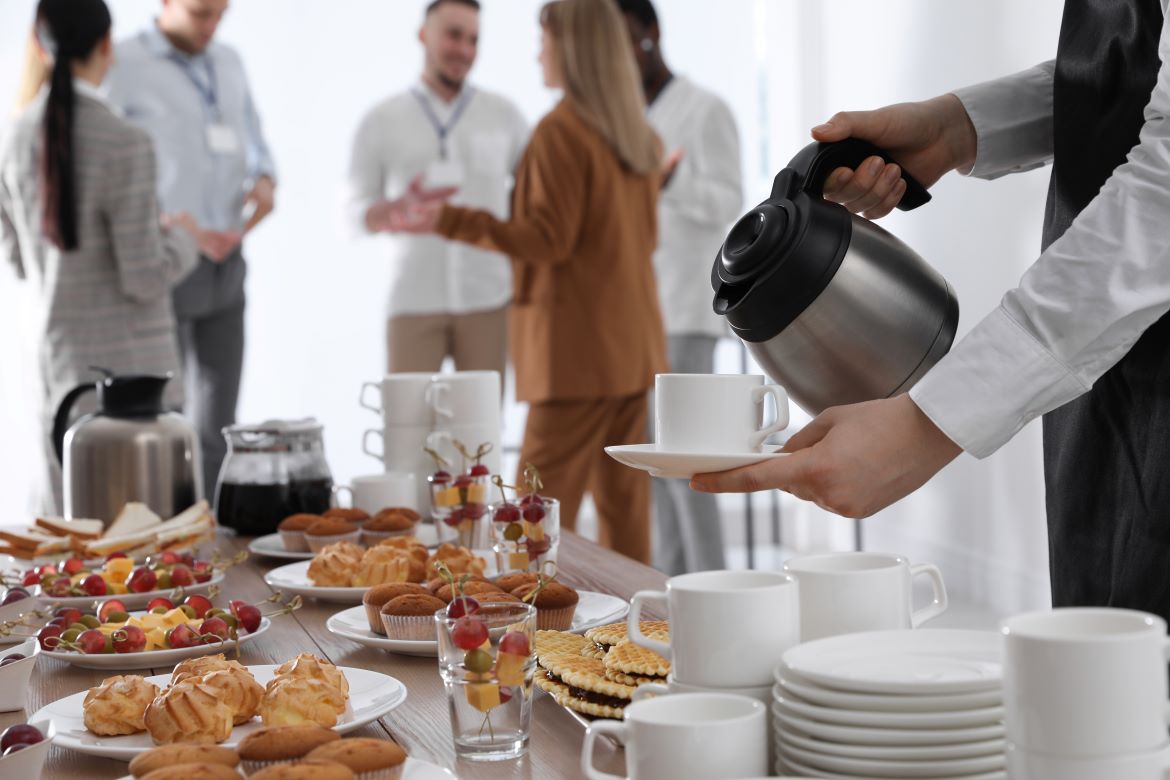Large Luxury Houses To Rent For Corporate Gatherings