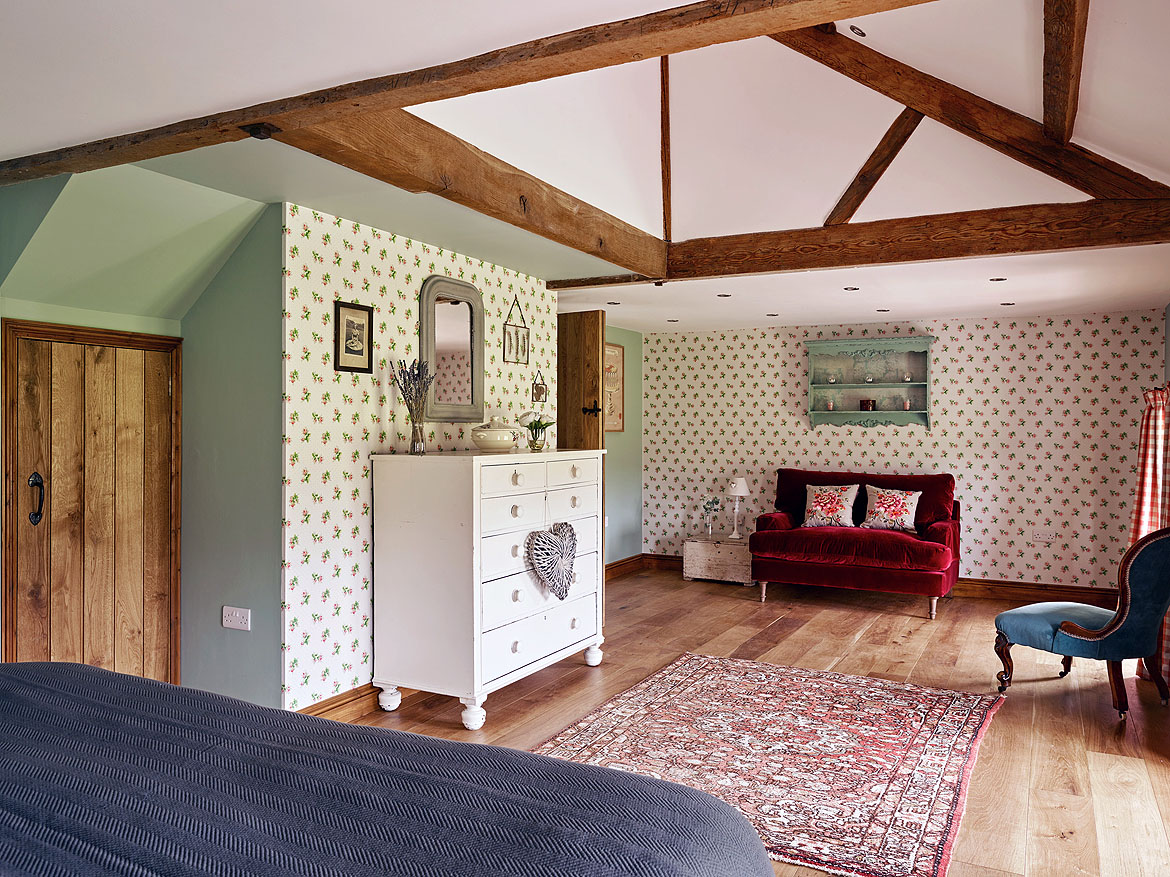 Oaklands Estate Overview The Wow House Company