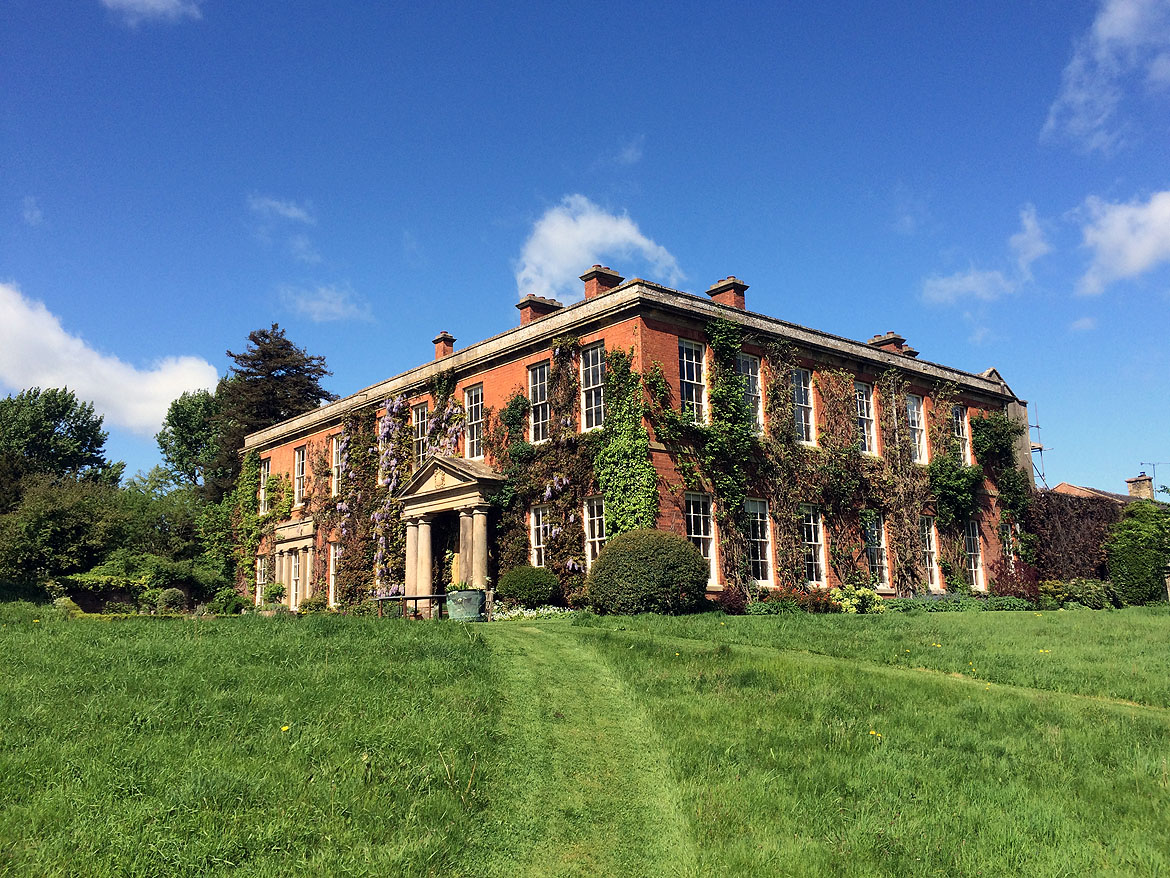 Woodside Hall Things To Do The Wow House Company